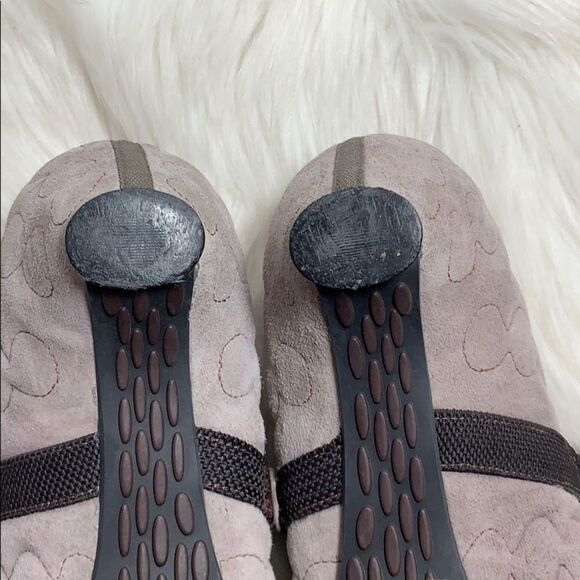 Tsubo Juba Tan Quilted Suede Mary Jane Heels Sz 10 - Picture 8 of 8